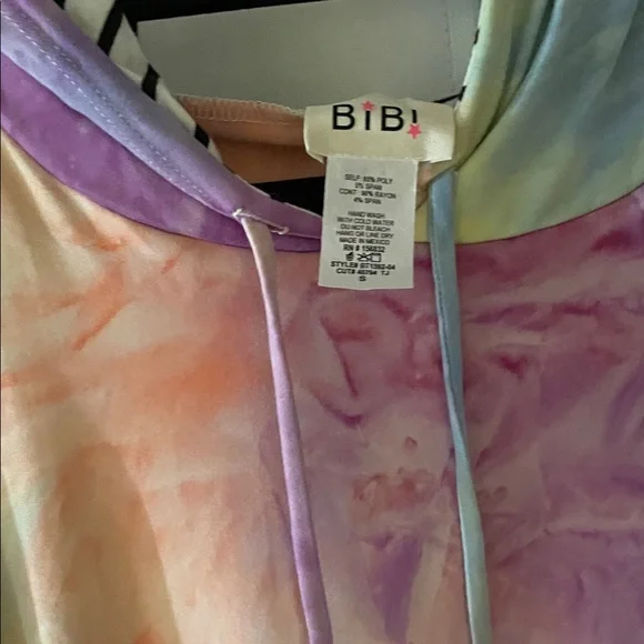 BiBi Multicolor Tie-Dye Hoodie Blouse - Picture 4 of 9